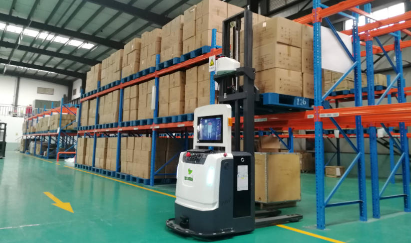 Why ToF 3D Vision Is Essential for Case Recognition in ACR Robots